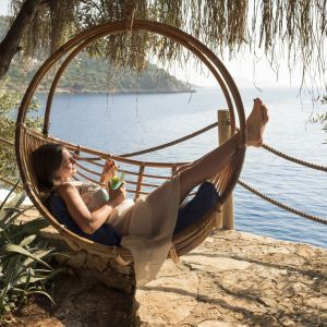 Beach Club & Su Sporları